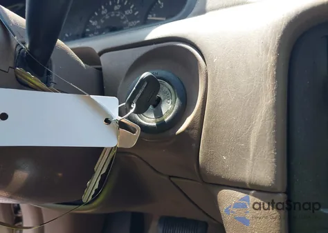 2001 Toyota Camry Ce from USA, damaged, VIN 4T1BG22KX1U056936